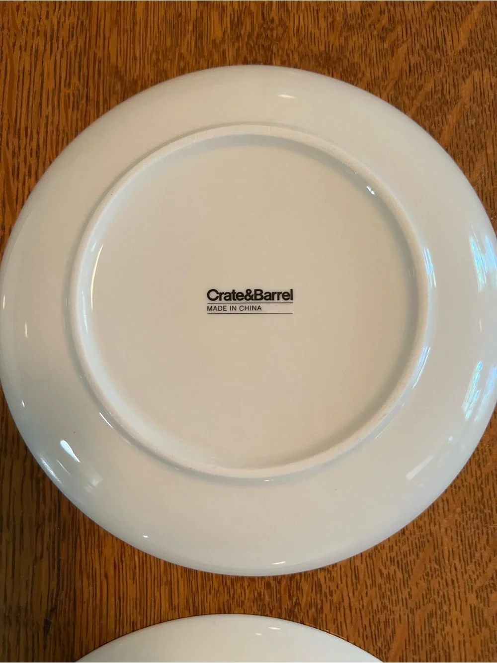 NEW 4 Crate & Barrel holiday Christmas gingerbread dessert plates